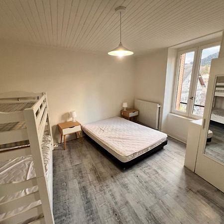 Appartement 4 Personnes, 1 Chambre, Terrasse, Wifi, Proche Du Centre La Bourboule Buitenkant foto