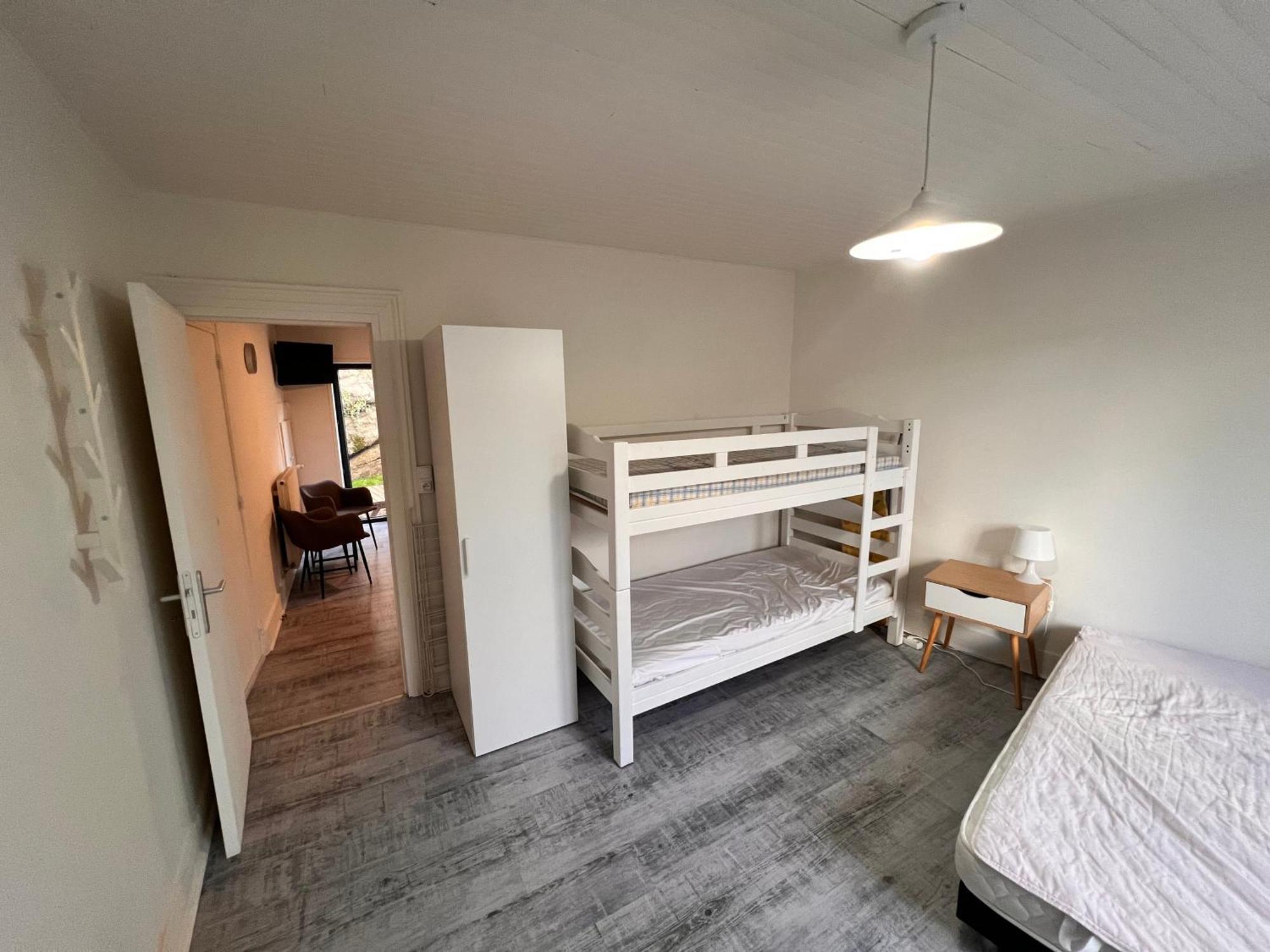 Appartement 4 Personnes, 1 Chambre, Terrasse, Wifi, Proche Du Centre La Bourboule Buitenkant foto